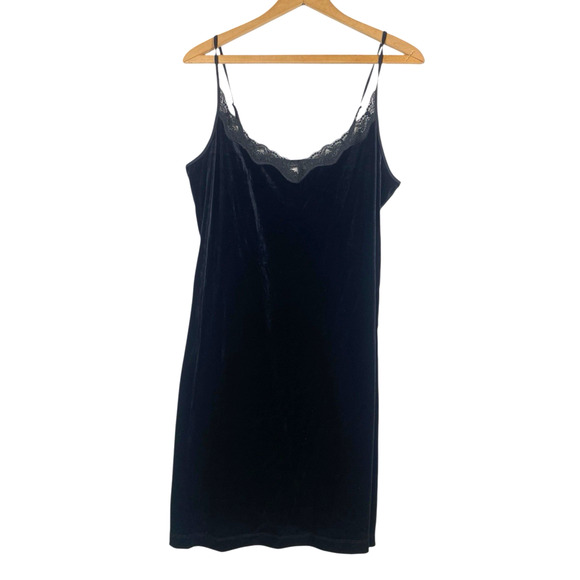 Gilligan & O'Malley Slip Dress Medium Black Velvet Velour Lace Whimsigoth Y2K - Picture 1 of 11